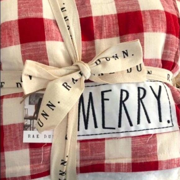 🛍️ Rae Dunn Merry blanket Buffalo Red and Cream Plaid Sherpa Throw blanket - Picture 3 of 6